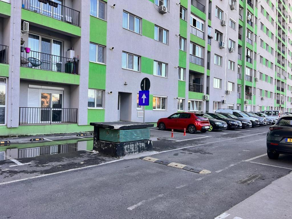 One Apartment Militari Bucarest Exterior foto